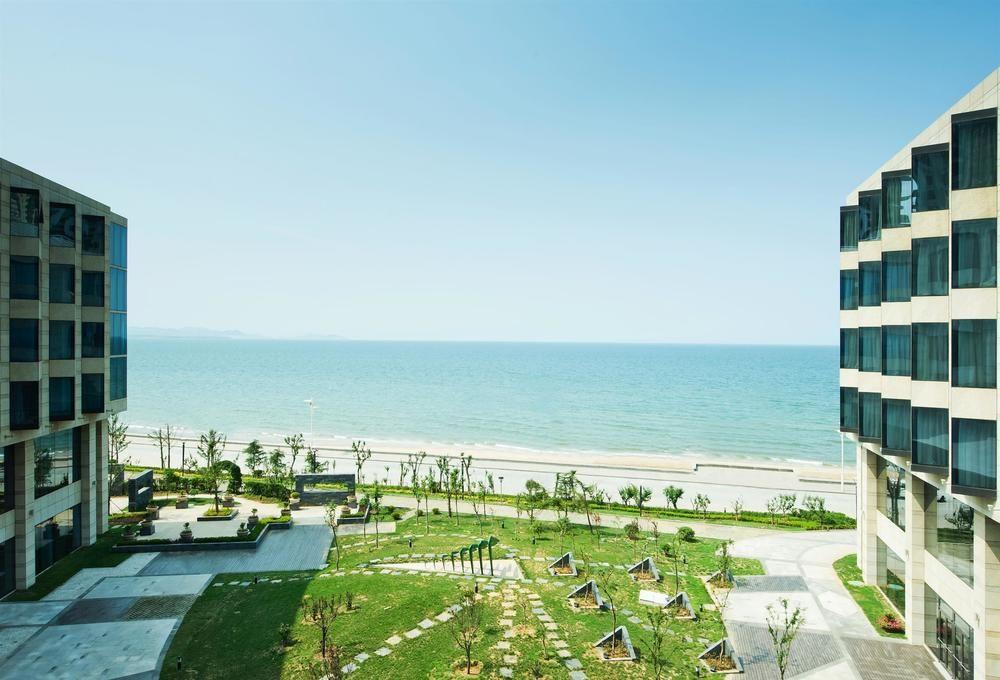 Sheraton Yantai Golden Beach Resort מראה חיצוני תמונה