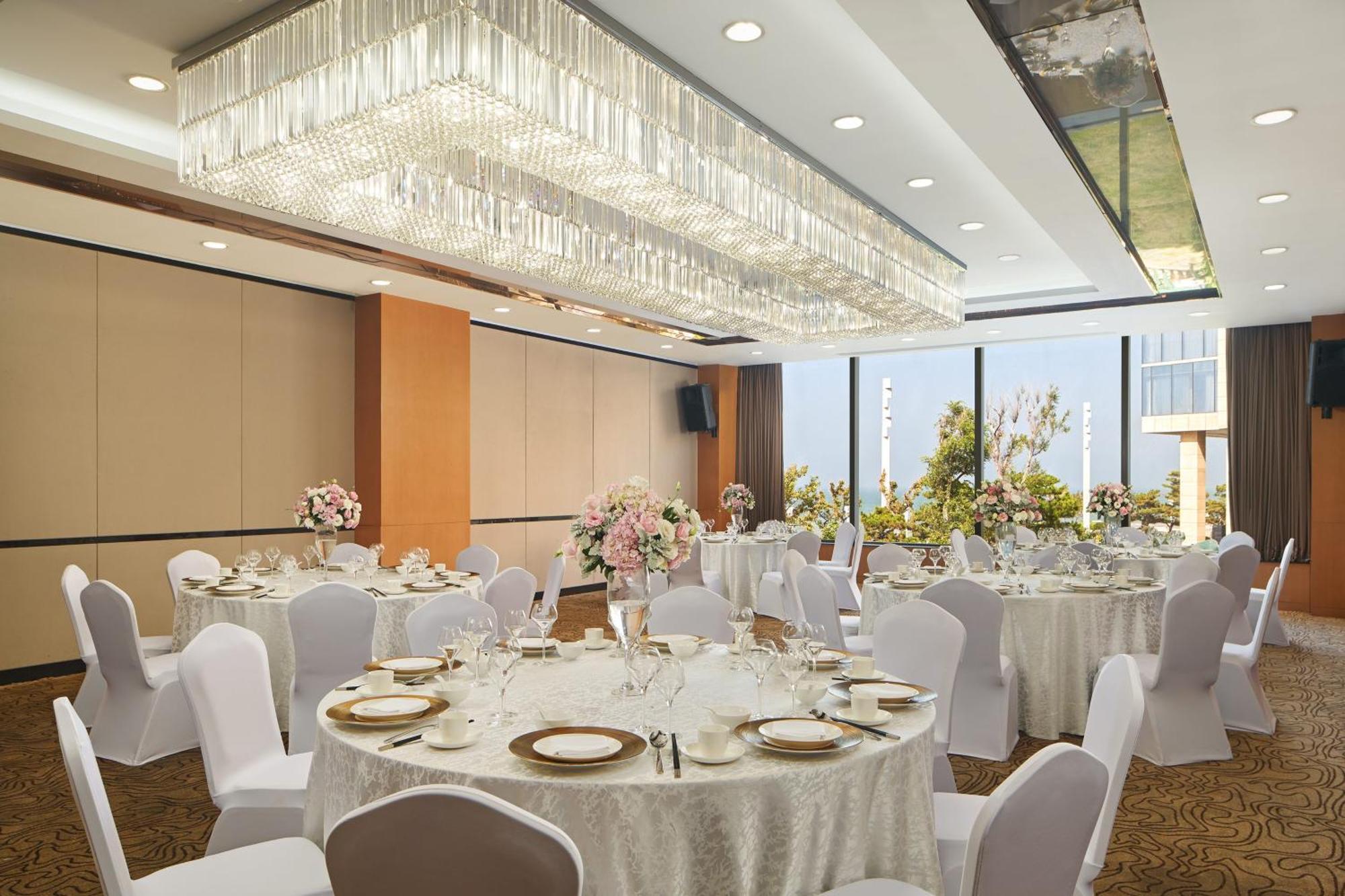 Sheraton Yantai Golden Beach Resort מראה חיצוני תמונה