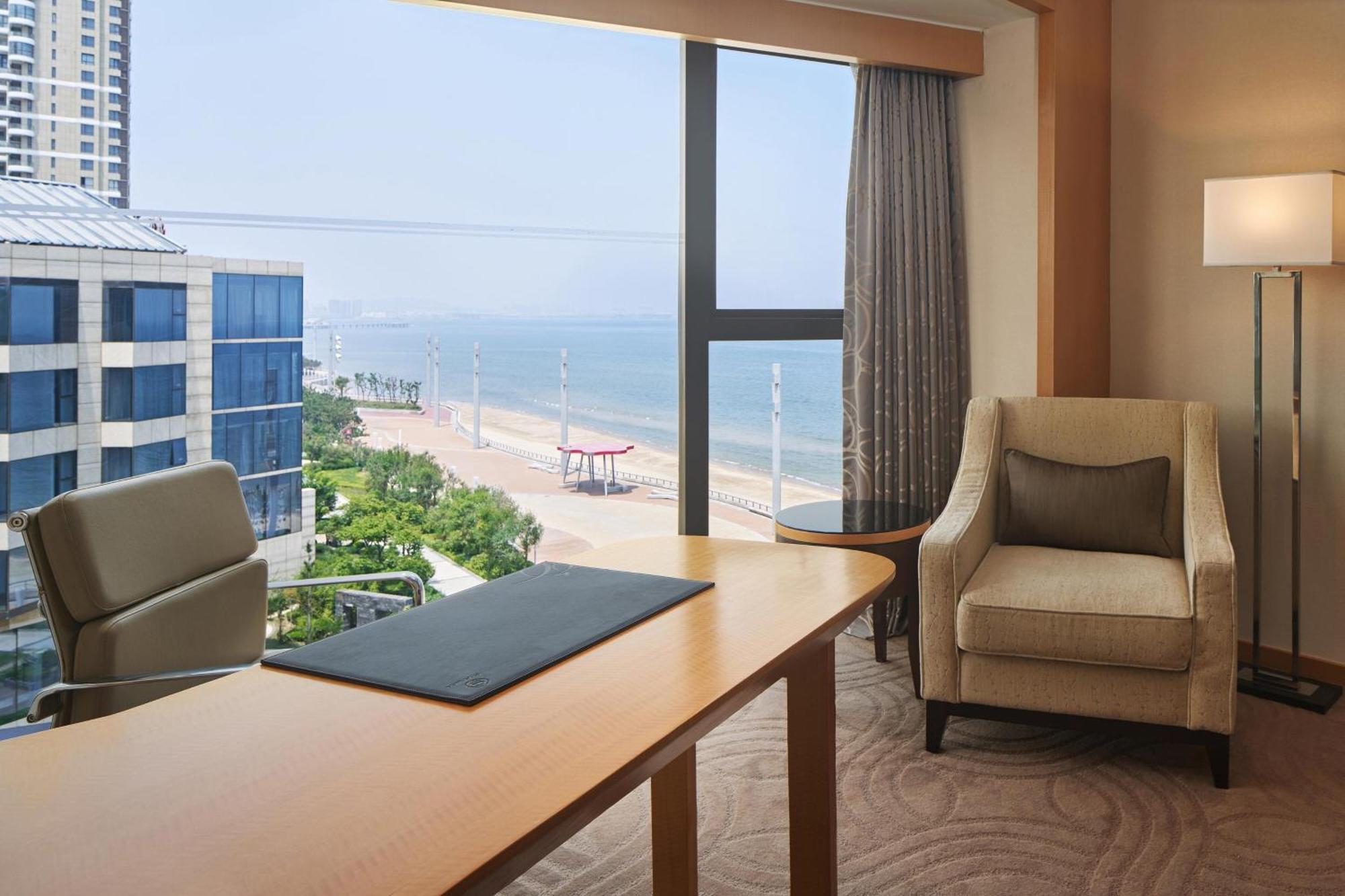 Sheraton Yantai Golden Beach Resort מראה חיצוני תמונה